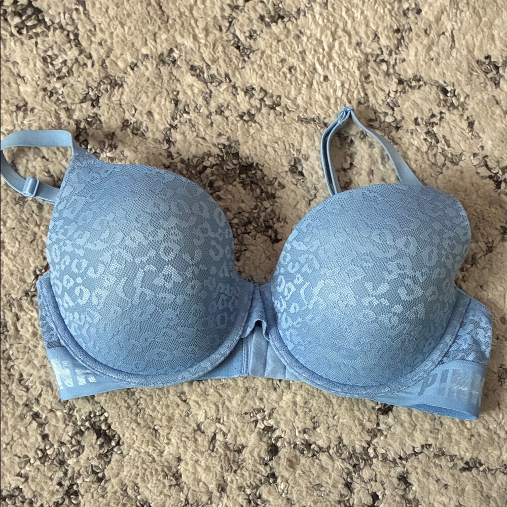 Bundle of 2 NWOT PINK Victoria's Secret Blue & White Lace Animal Print Bras 34D - Picture 4 of 9